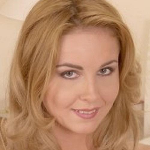 Simona Sun