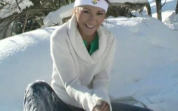 Download Natascha loves hitting the slopes