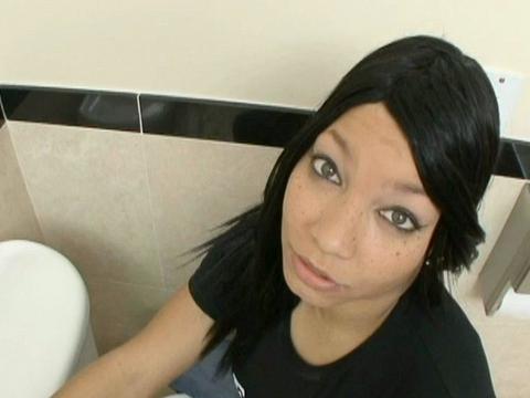 Sunshyne Looks Great As She Feels Every Inch Of Cock Deep Inside Of Her