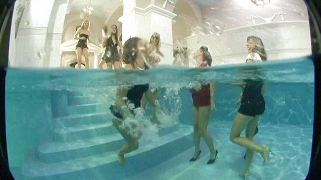 Tea Is Crazy About Eating Pussy