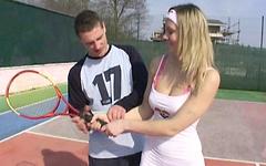 Kijk nu - Alexis enjoys a good game of tennis followed by a wild fuck on the court