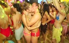 Group sex XXX beach party  hot blondes and brunettes giving blowjobs - movie 2 - 4