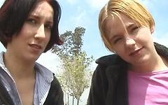 Jetzt beobachten - Maggie star and missy monroe are all about double penetration
