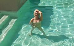 Krystal Films Her First Sexy Video in Palm Springs - movie 1 - 3