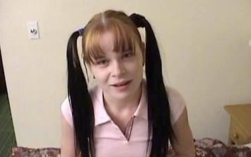 Scaricamento Skanky pigtail whore