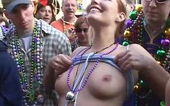 Its Mardi Gras and the women are ready to flash the crowd - movie 2 - 3