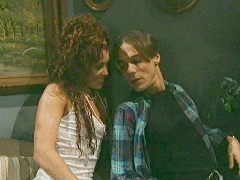 Annah Maria Has A Sexy Sense Of Style