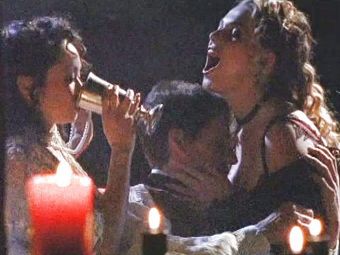 Ava Vincent And Syren Have Ritual Sex