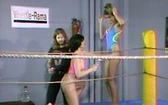 Ver ahora - Misty rain gets sexual in the ring with another woman