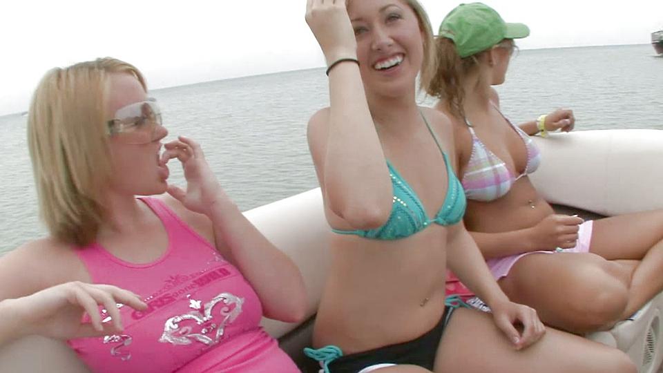 Boatload of tits and ass on amateur parade as the nude party boat floats on bang pic