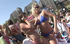 Amy has fun at the Spring Break Beach Party - movie 1 - 3