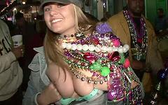 Mariah flashes her tits during Mardi Gras festivities - movie 4 - 2