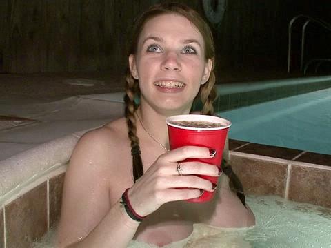 Eden Gets Sexual In The Hot Tub