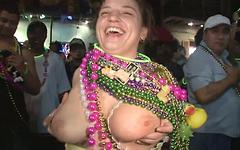 Clarice has a good time at Mardi Gras - movie 2 - 4