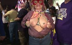 Clarice has a good time at Mardi Gras - movie 2 - 5