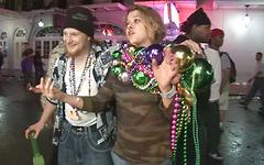 Tracey has a good time at Mardi Gras - movie 5 - 3