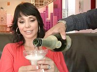 Guarda ora - Luscious lopez and beverly hills play a game of wife swap