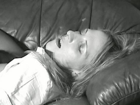 Marie Madison Takes Raw Dick