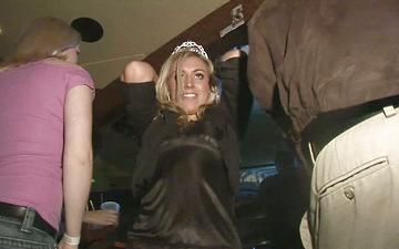 Download Tricia is a night club flasher