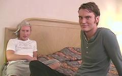 Sexy Athletic Amateurs Get it on in a Motel, Sucking, Rimming and Fucking - movie 1 - 2