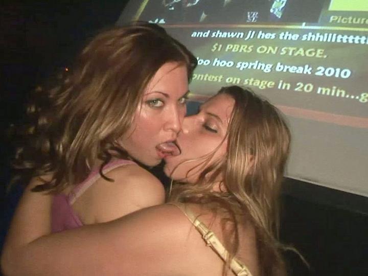 Talahasee Is The Most Popular Girl On Campus