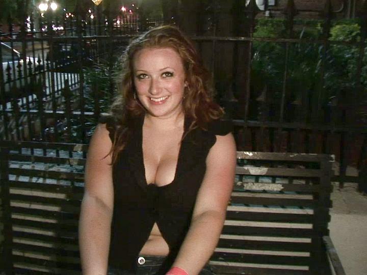Heather Loves Getting Naked For People