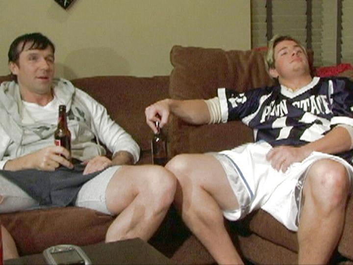 Jocks Brad Star And Chad Hunt Suck And Fuck After Football Game