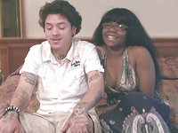 Kijk nu - Black cutie karibbean sucks a white pipe and gets cum on titties.