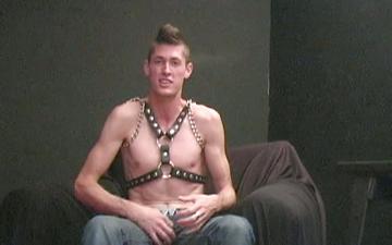 Herunterladen Bdsm session includes cock and ball torture and cock catheterization