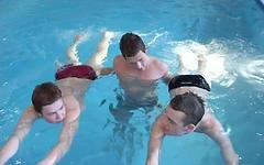 Hung twinks and jock have a bareback threesome at a swimming pool join background
