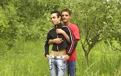 Ver ahora - Scruffy amateur twinks suck and fuck outdoors with a facial finish