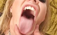 Alicia Rhodes loves sucking and swallowing - movie 5 - 7