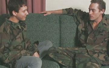 Download Two dudes in military uniforms suck each other's dicks and fuck in the ass.