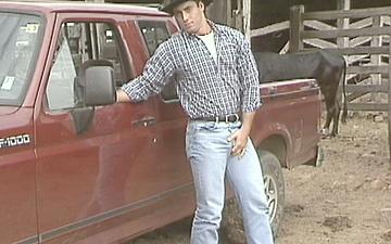 Download Latino cowboy studs deepthroat and fuck in the back of a pick-up truck 