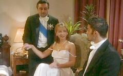 Regarde maintenant - Maria gets some hard cock in her ass while the guy in the sash watches