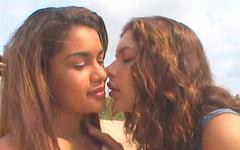 Guarda ora - Bianca biaggi and milla morena get naked outside and scissor each other.