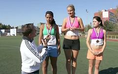 Ver ahora - White and latina lesbians have a gangbang with their male track coach