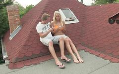 Ver ahora - Christen lets her boyfriend bang her teen pussy on the roof