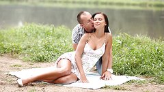 Jetzt beobachten - Male and female bffs find comfort in each other's bodies by the river