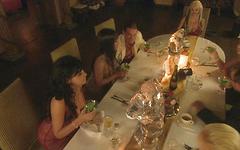 Ver ahora - Isabella camille and jenna heart have fun at the dinner party