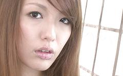 Guarda ora - Nanami masturbates until she finds a cock for her mouth