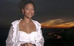 Meagan Reed is a black goddess who gets and gives pleasure like no other join background