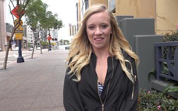 Descargar La aspirante a actriz porno bailey brooke debuta en la serie bang real teens