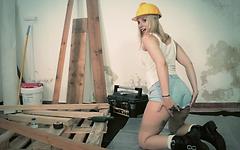 Construction cutie Scarlett Johnson gets fucked at job site - movie 1 - 2