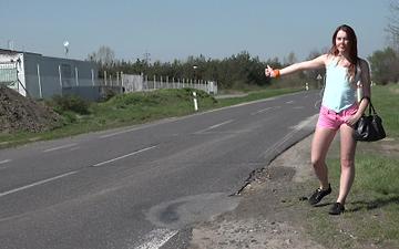 Scaricamento Charli red gets sweaty and covered in cum after a roadside fuck