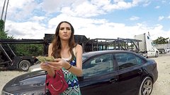 Kijk nu - Natalia is a spicy latina that swirls her pussy on cock at the impound lot