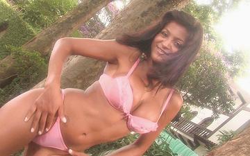 Scaricamento Anne castro sits her tight ass down on his rock solid cock for play time