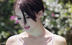 pretty & raw: natalie porkman - Trailer2 join background