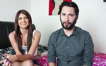 Scaricamento Cassandra nix is creampied by her step dadz dick after he fucks her ass!