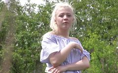 Schattige blonde Anna Rey's tepels zijn keihard als ze masturbeert - movie 6 - 2